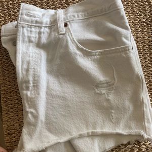 Brand new white Levi’s shorts!